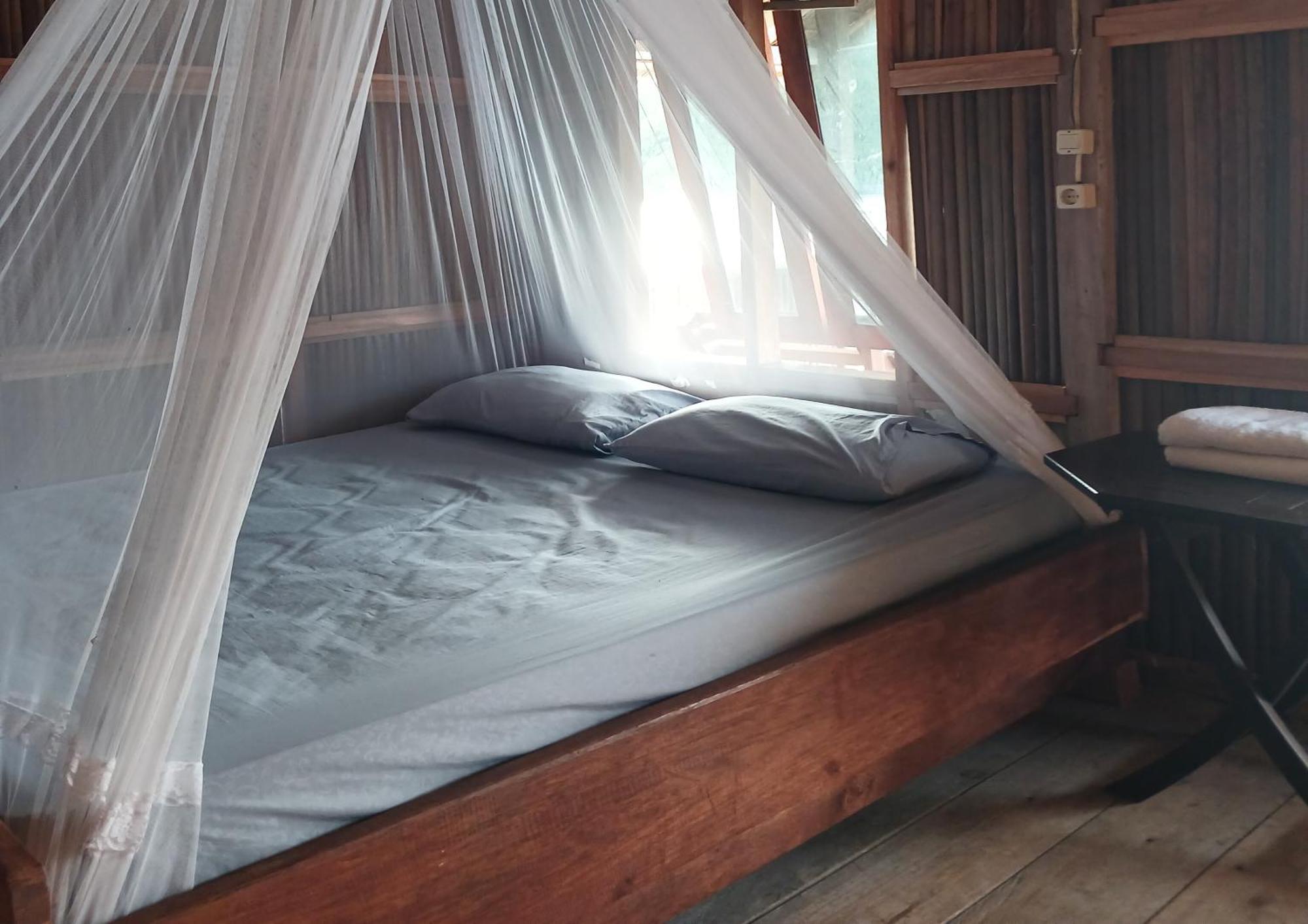 Meos Ambower Homestay Raja Ampat Fam Zewnętrze zdjęcie